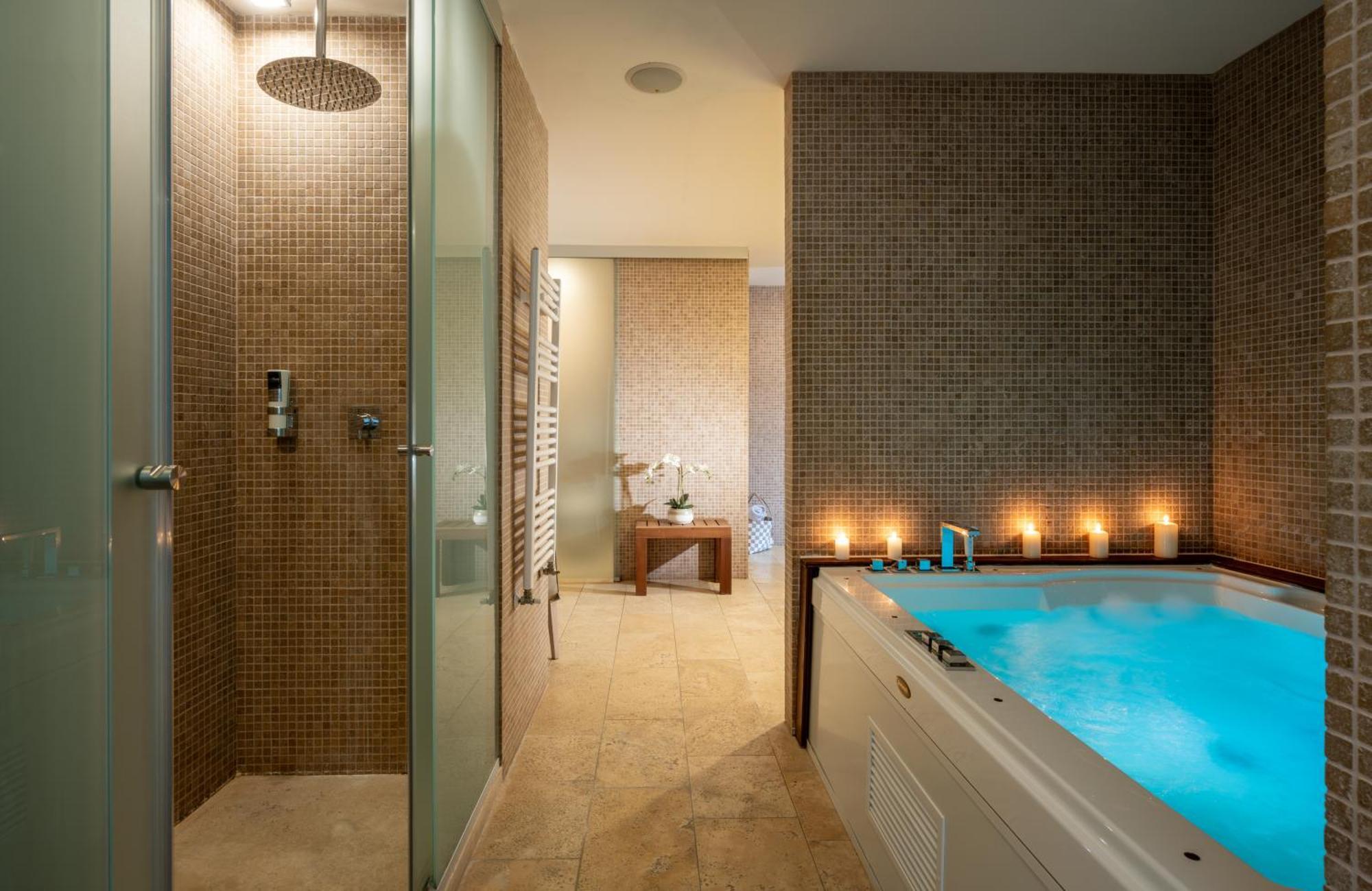 Leonardo Hotel Lago Di Garda - Wellness And Spa ラツィーゼ エクステリア 写真