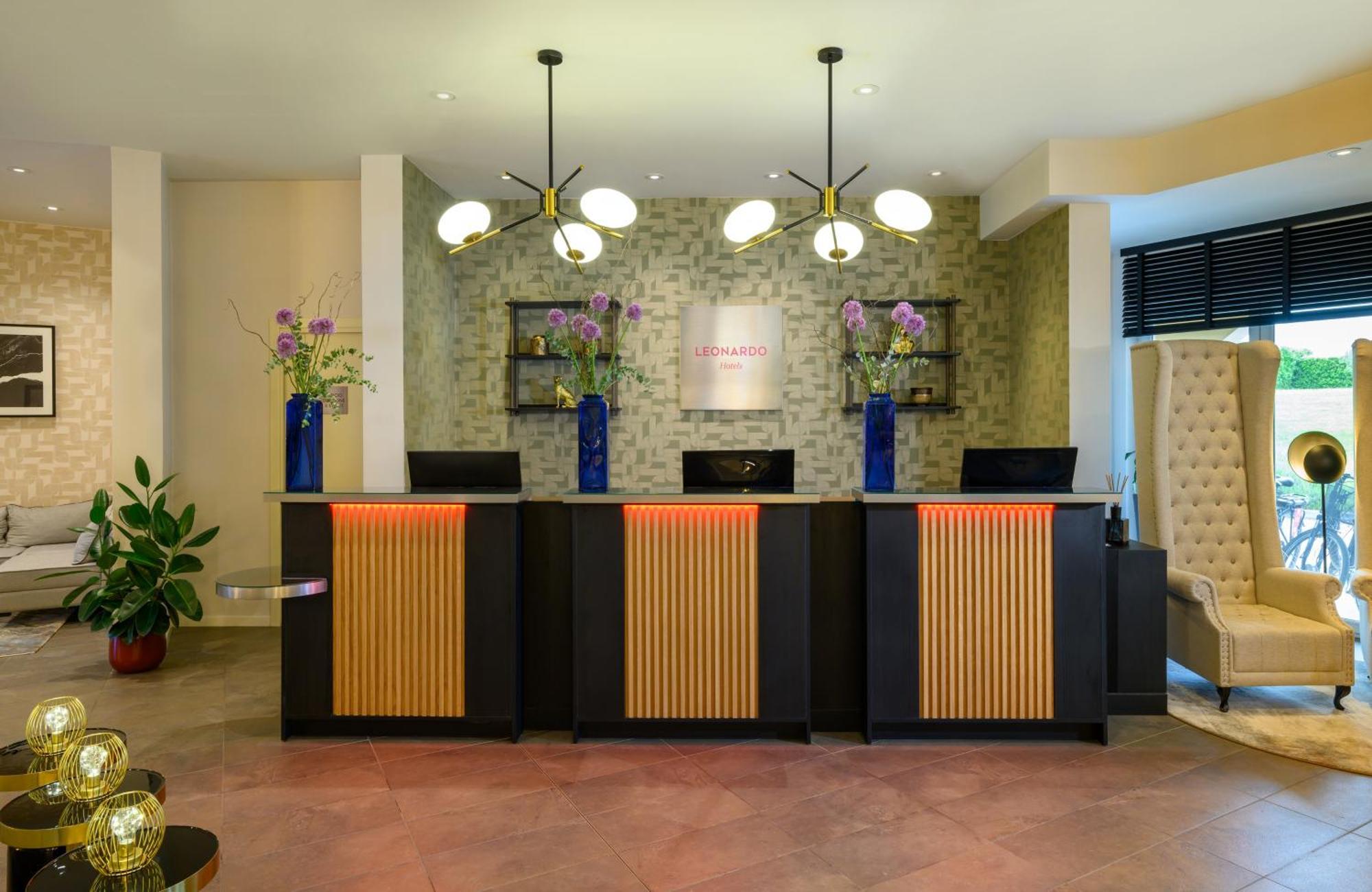 Leonardo Hotel Lago Di Garda - Wellness And Spa ラツィーゼ エクステリア 写真