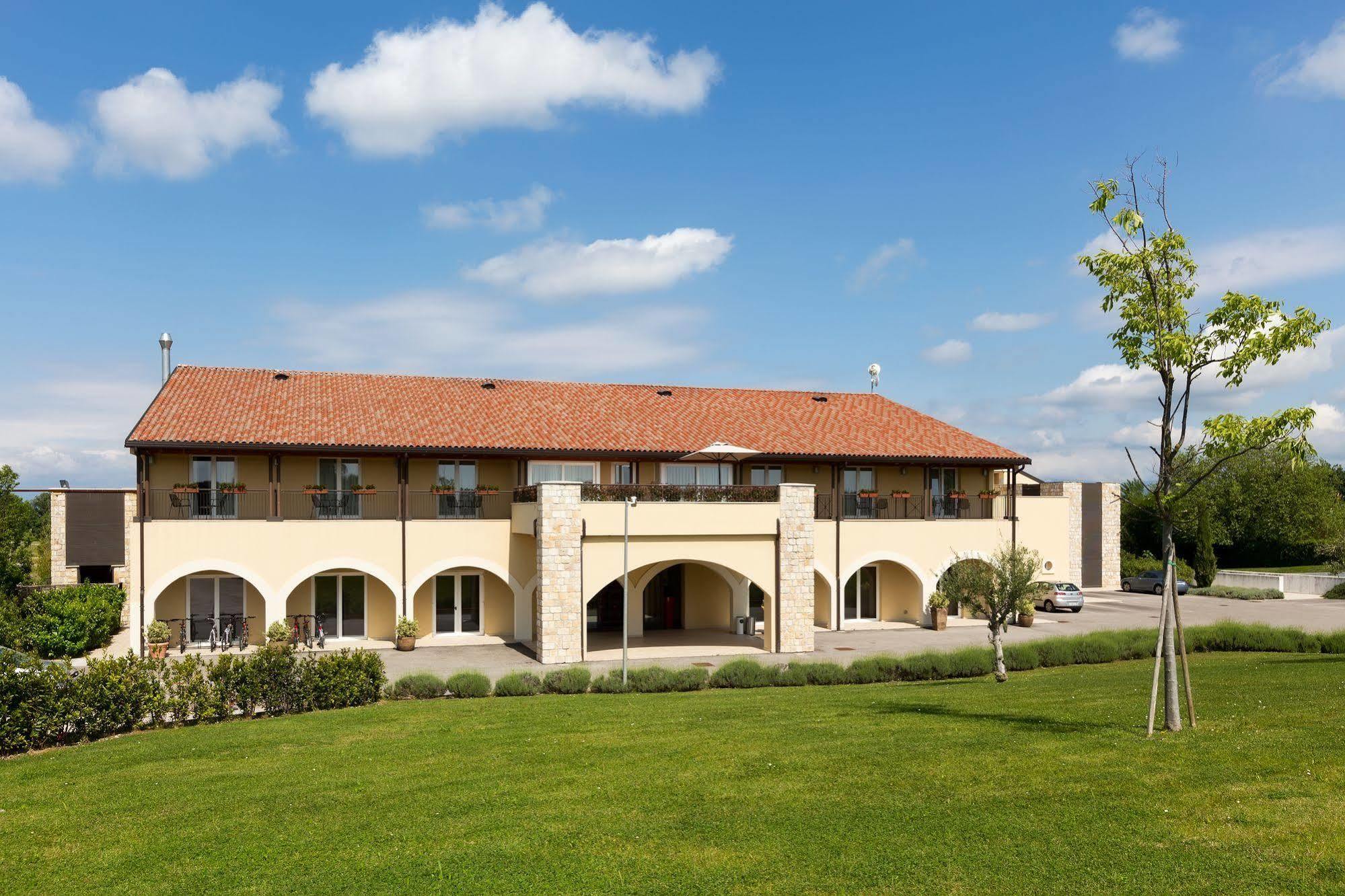 Leonardo Hotel Lago Di Garda - Wellness And Spa ラツィーゼ エクステリア 写真