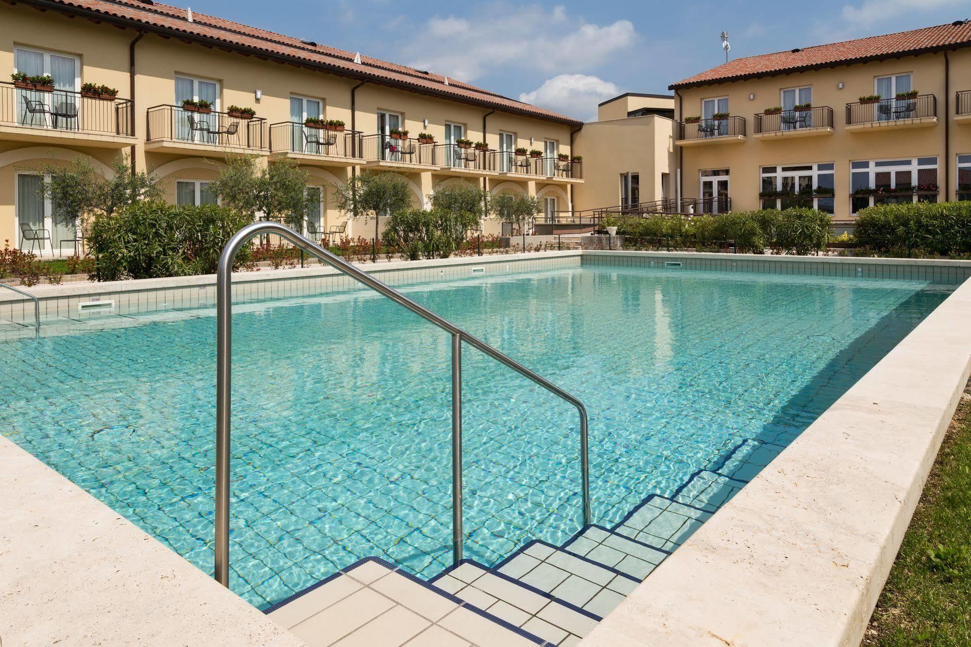Leonardo Hotel Lago Di Garda - Wellness And Spa ラツィーゼ エクステリア 写真